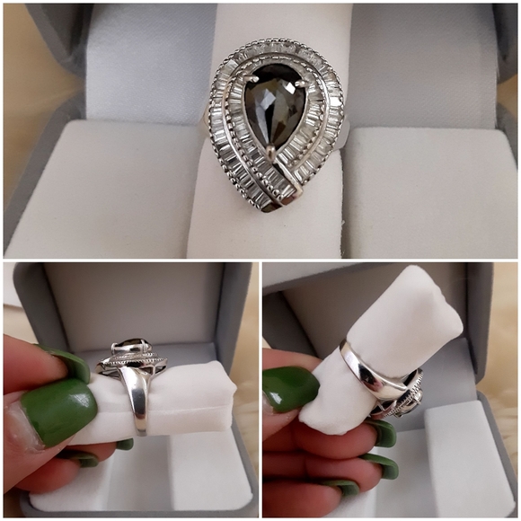2.2 Carats Rare Pear Cut Black Diamond 18K White Gold Ring - Picture 3 of 9
